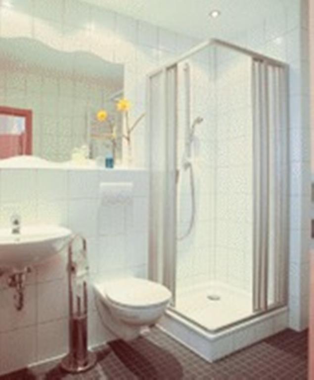 Hansa-Hotel ノイス エクステリア 写真